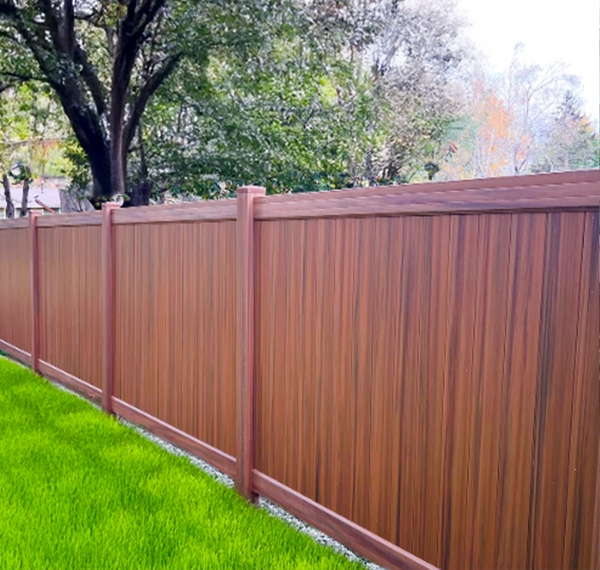 local residential fence contractors in Grand Forks North Dakota