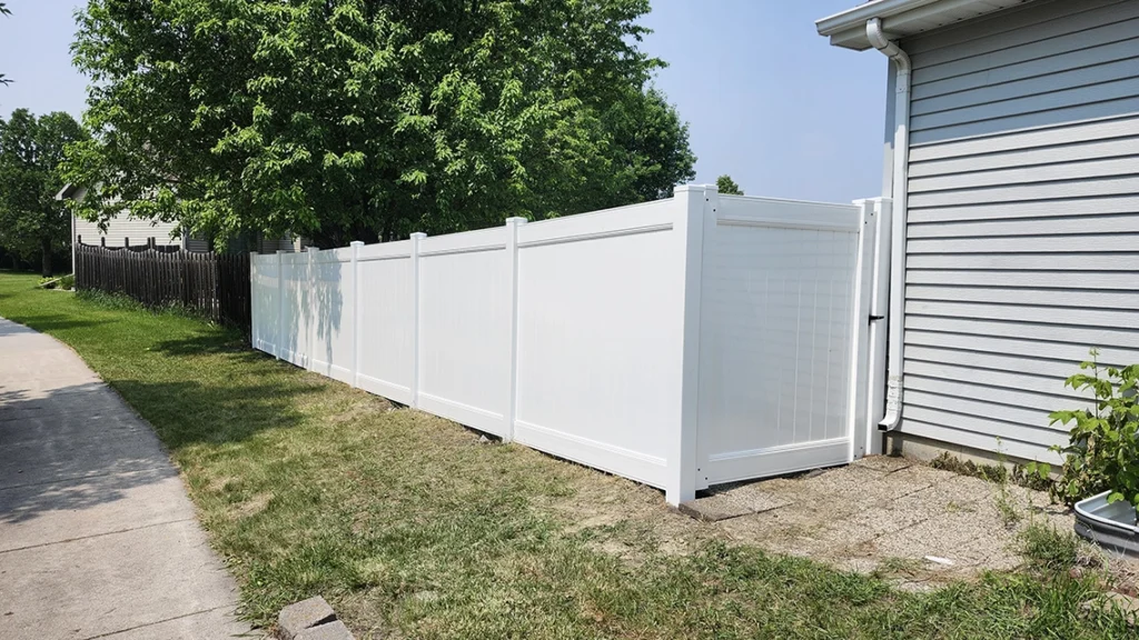 Backyard fence built for kids and pets in North Dakota