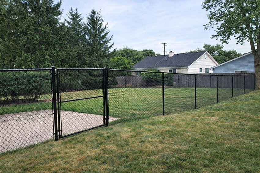 Black Chain Link Fence in Drayton, ND